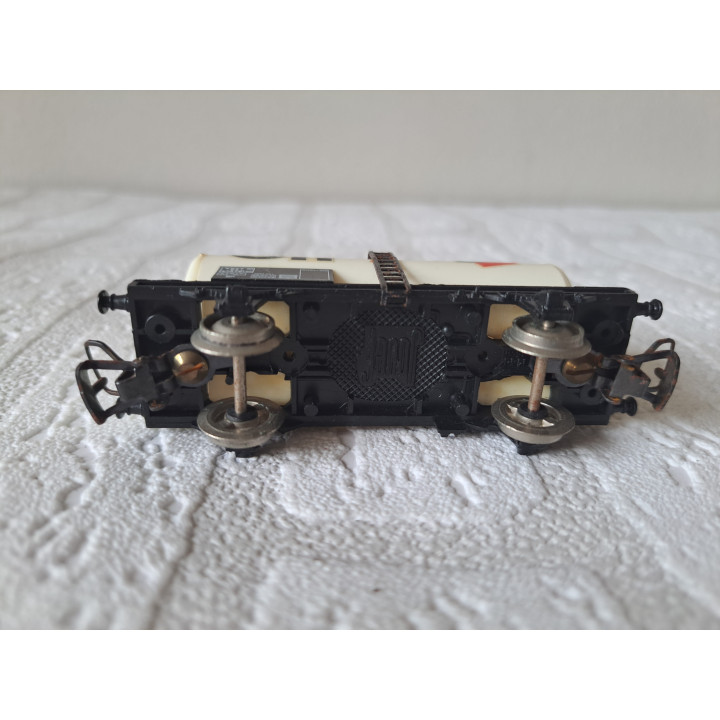 Elf tankwagon 1:87 H0 spoorbaan Jouef 6303 - modelauto