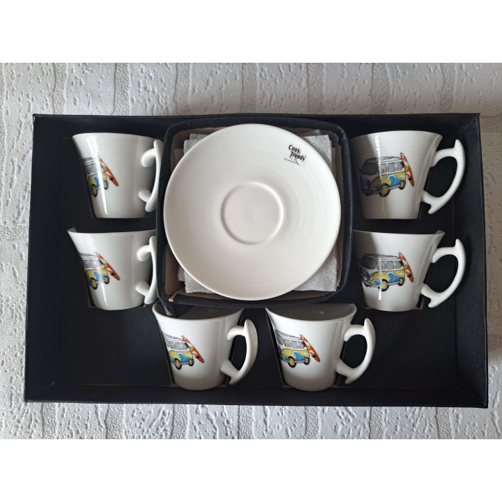 Set kop en schotels van porselein met Volkswagen en surfplank - handgemaakt