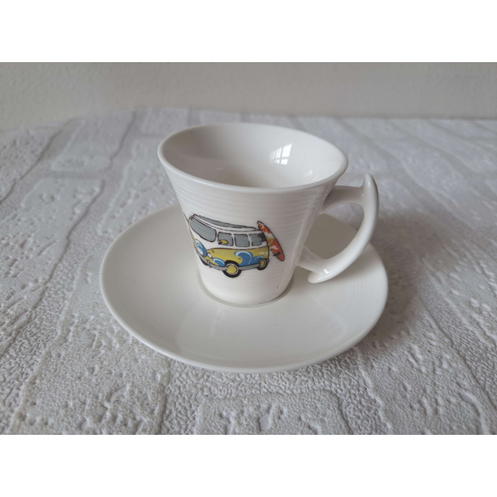 Set kop en schotels van porselein met Volkswagen en surfplank - handgemaakt