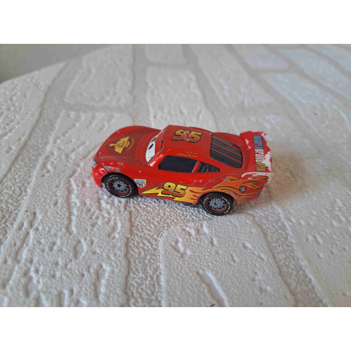 Lightning McQueen Cars Disney Pixar 7.5x3.5x2cm (1) - Pixar film