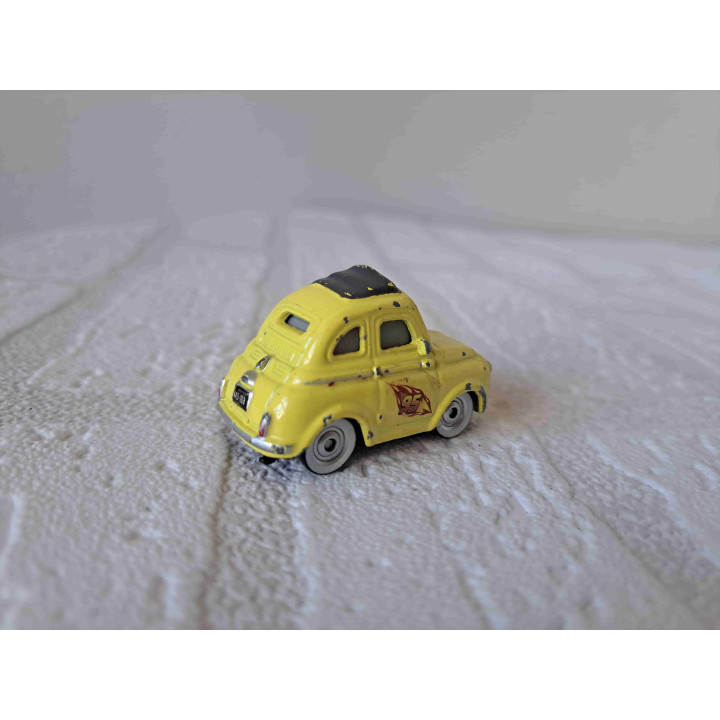 Luigi Cars Disney Pixar 4.5x2.5x3cm (1) - Pixar film
