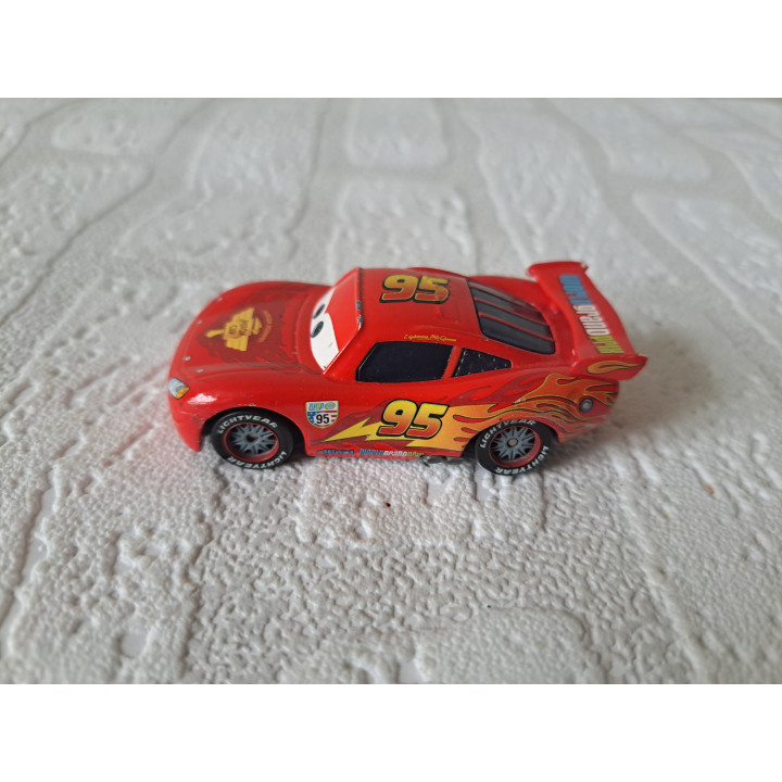 Lightning McQueen Cars Disney Pixar 7.5x3.5x2cm (2)