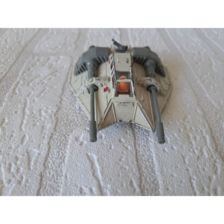 Rebel Armored Snowspeeder Star Wars 1980 10x9x2.5cm -  star wars