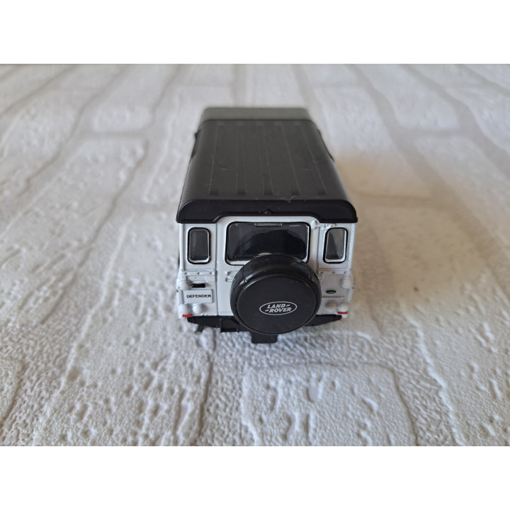 Land Rover Defender 1:36 Uni RMZ city - modelauto