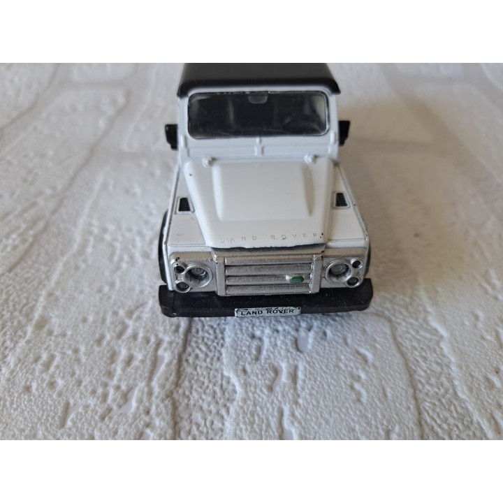 Land Rover Defender 1:36 Uni RMZ city - modelauto
