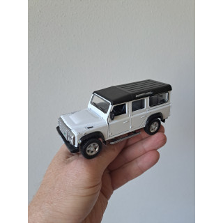 Land Rover Defender 1:36 Uni RMZ city