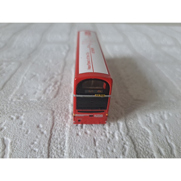 Volvo B9TL Dubbeldeks bus Japan Hongkong KMB 10.5x2x3.5cm - modelauto