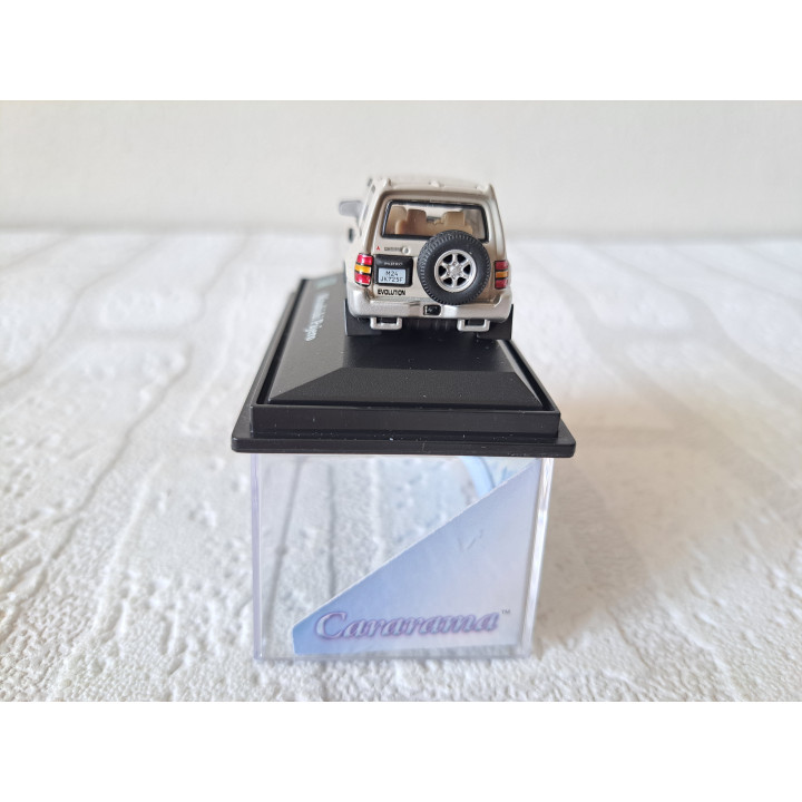 Mitsubishi Pajero SWB Cararama - Hongwell 1:72 - modelauto