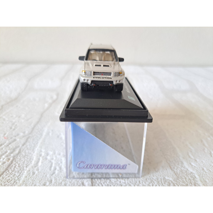 Mitsubishi Pajero SWB Cararama - Hongwell 1:72 - modelauto