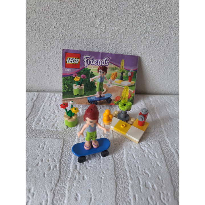 Mia's Skateboard 2012 Lego Friends 30101 GEEN DOOS
