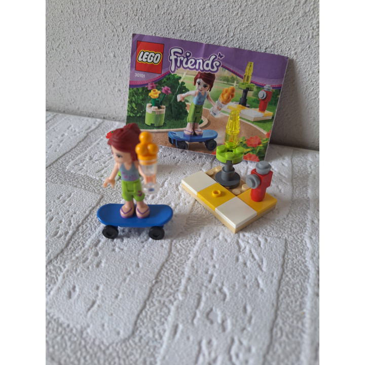 Mia's Skateboard 2012 Lego Friends 30101 GEEN DOOS - lego en Duplo