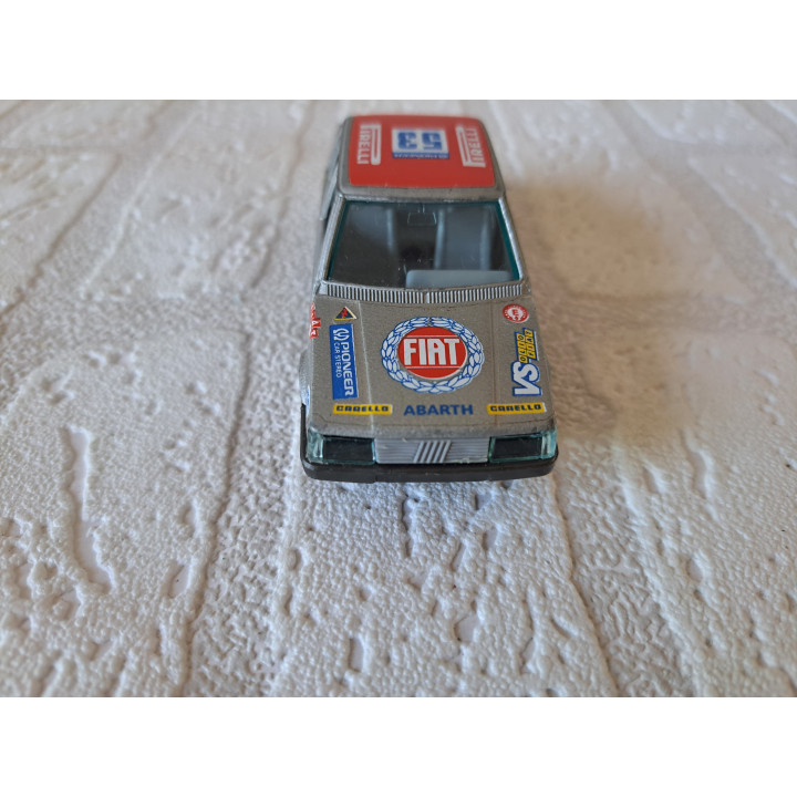 Fiat Regata PIRELLI Bburago 1:43 (2) - modelauto