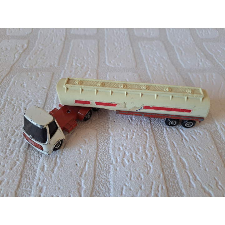 Vrachtwagen ESSO tanker Lone Star Impy Majors 17x3x3cm - modelauto