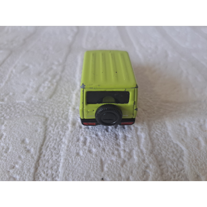 Suzuki Jimmy 2018 1:57 Tomica Tomy nr 14 - modelauto