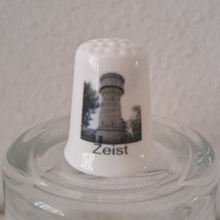 Watertoren in Zeist in de provincie Utrecht vingerhoedje