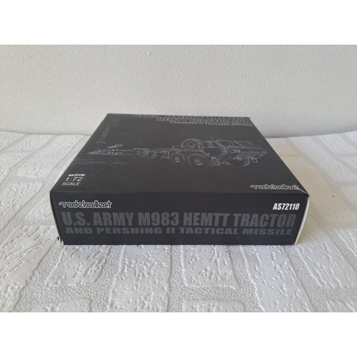 US Army M983 Hemtt tractor en Pershing II tactical missile - militair