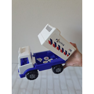 Politievrachtwagen van kunststof 6 vormblokken 25x14x17.5cm