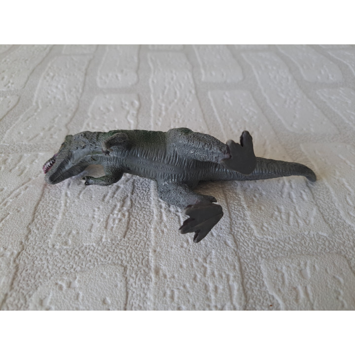 Tyrannosaurus dinosaurus van hard rubber 17x5x10cm - dinosaurus