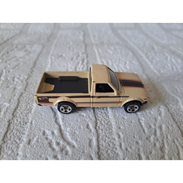 Datsun 620 pickup 1974 10 pack Hot wheels 2016 - Verzamelmodelauto