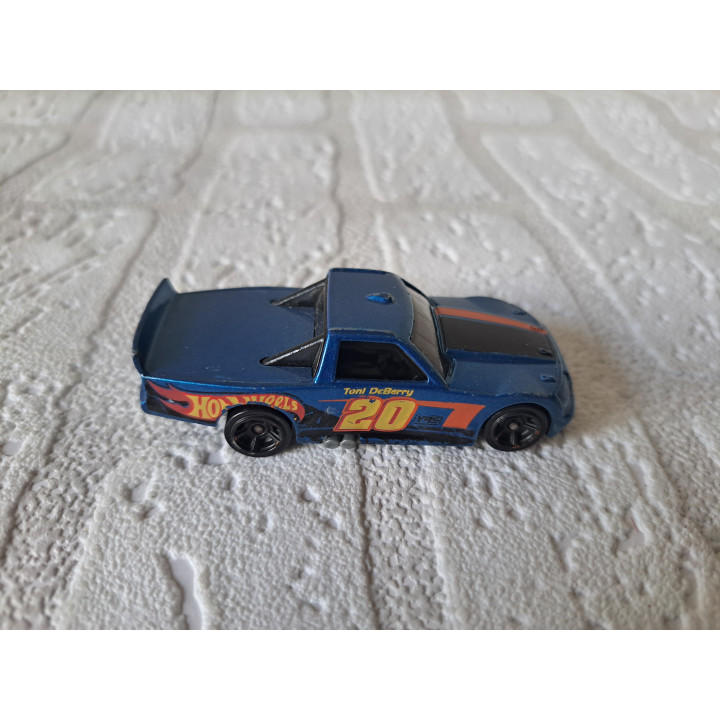 Circle Trucker Hot Wheels Model Car American Retro Trucker