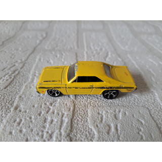 Dodge Charger Brazilian 1974 Hot Wheels 2014-240 geel