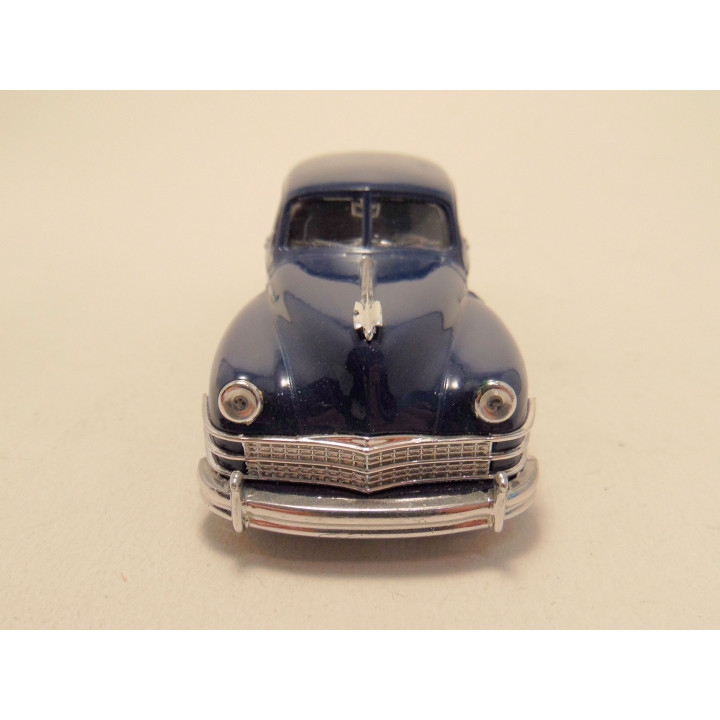 Chrysler Windsor 1947 1:43 Vitesse group donkerblauw