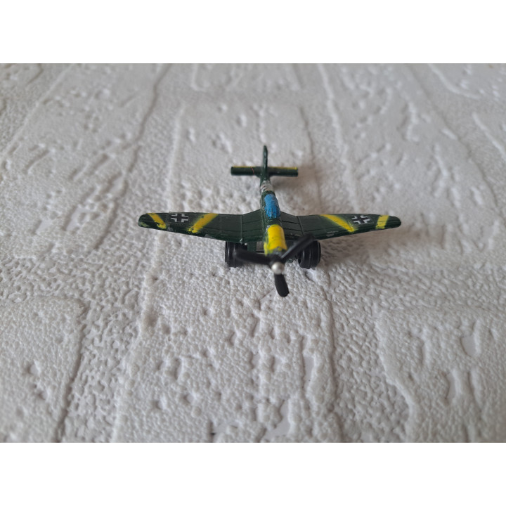 Junkers Ju 87 Stuka vliegtuig ww2 van metaal 4.5x6x1.5cm - oorlogsvliegtuigen