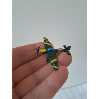 Junkers Ju 87 Stuka vliegtuig ww2 van metaal 4.5x6x1.5cm