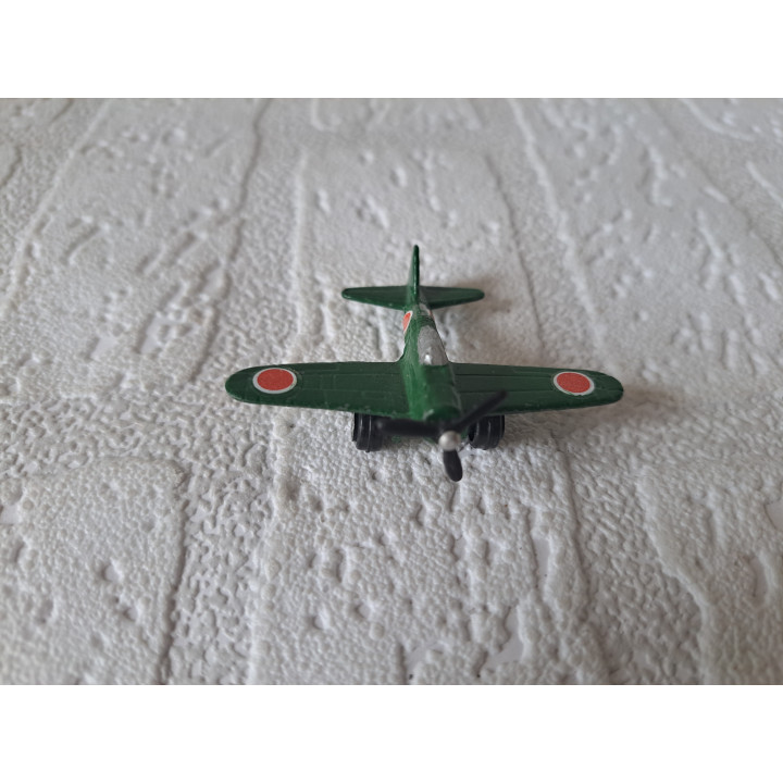 Mitsubishi A6M Zero vliegtuig ww2 van metaal 4x5.5x1.5cm (1) - oorlogsvliegtuigen