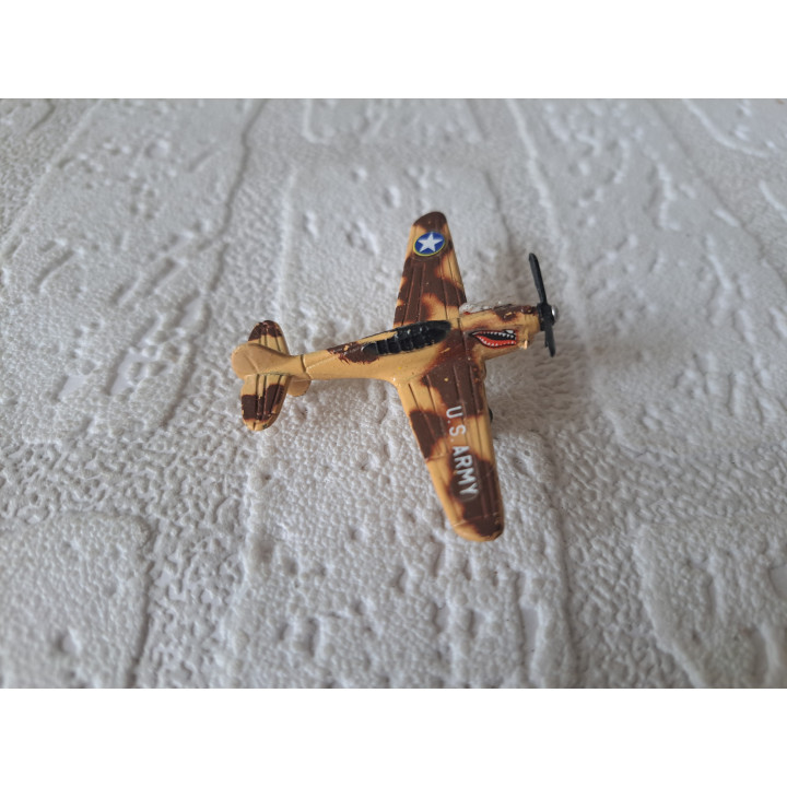 Curtiss P-40 Warhawk vliegtuig ww2 van metaal 4.5x6x1.5cm (2) - oorlogsvliegtuigen