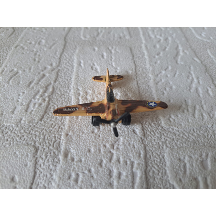Curtiss P-40 Warhawk vliegtuig ww2 van metaal 4.5x6x1.5cm (2) - oorlogsvliegtuigen