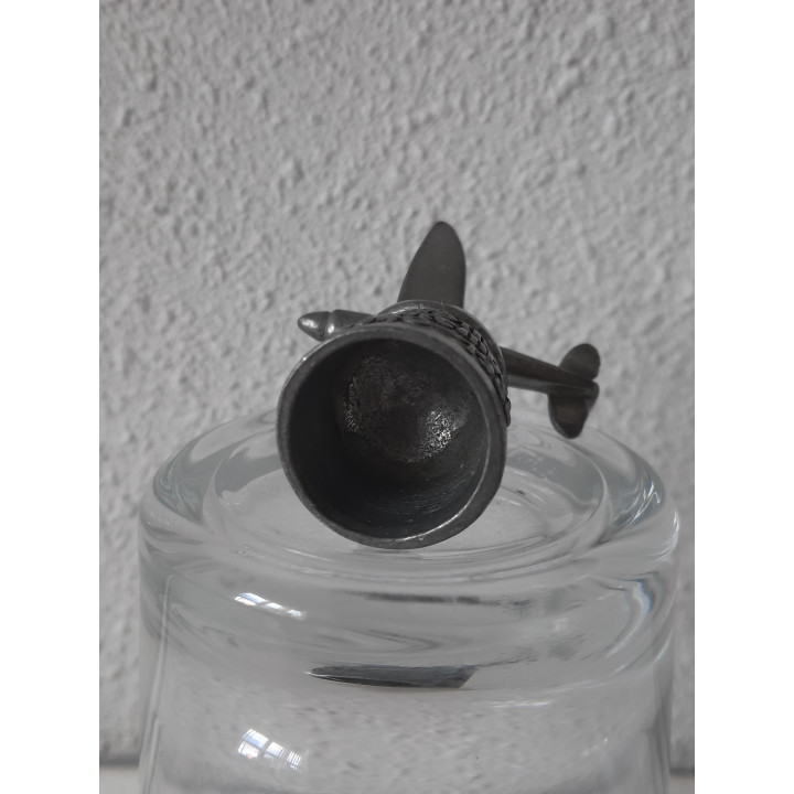 Tin vingerhoedje met spitfire 15th september 1940-1985 - Verzamelobject