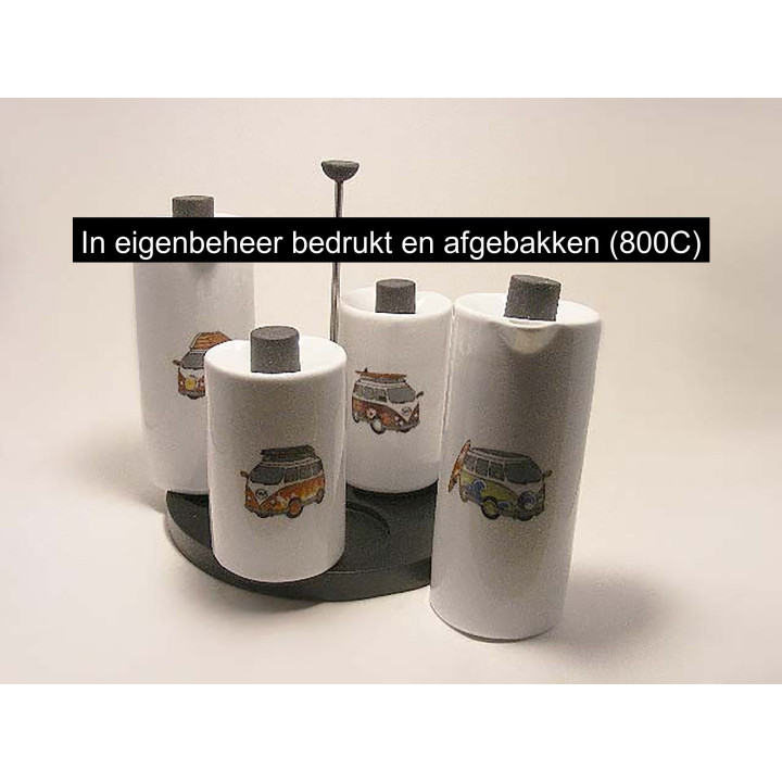 Peper en zout en azijn set van porselein met volkswagen bus