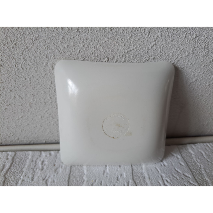 Opel 4-8 PS Vintage Plastic Box Ornamin 9x9x2cm