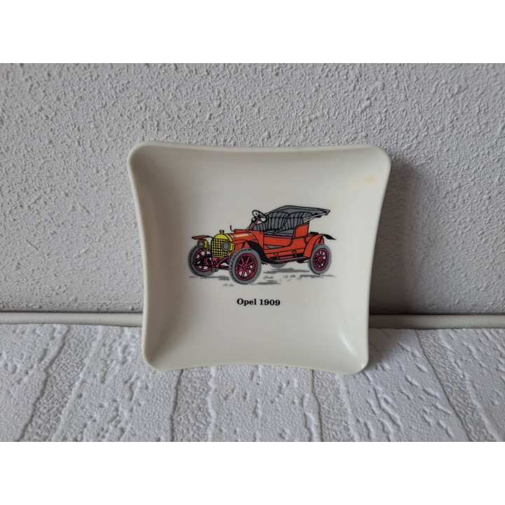 Cogebi Ornamin kunststof bakje met Opel 4/8 PS 9x9x2cm - bakjes