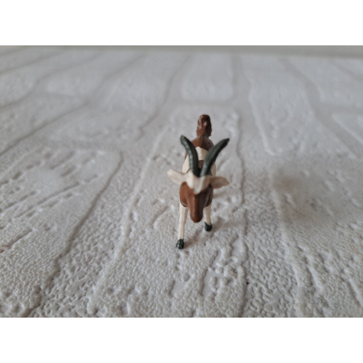 Billy geit van hard rubber 1:32 1960-70 Britains 4.5x1x4cm (1) - britains