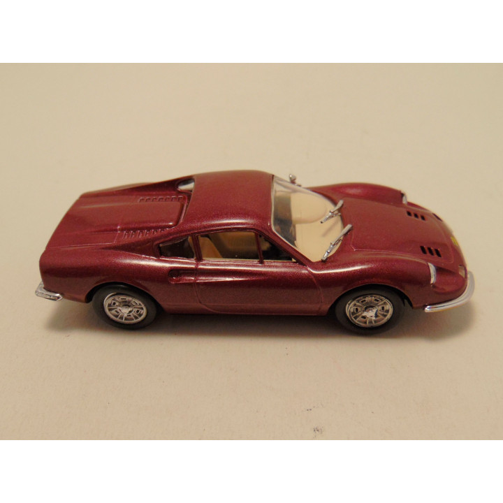 Ferrari Dino GT 1:43 Vitesse group paarsbruin