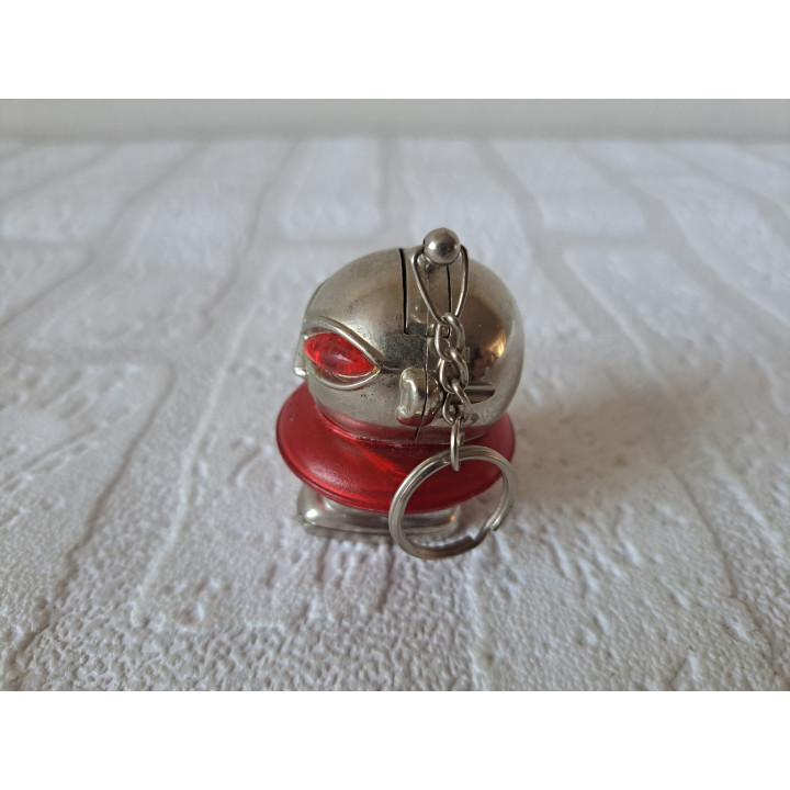 Alien UFO sleutelhanger aansteker van metaal D4xH4.5cm LEEG - sleutelhangers