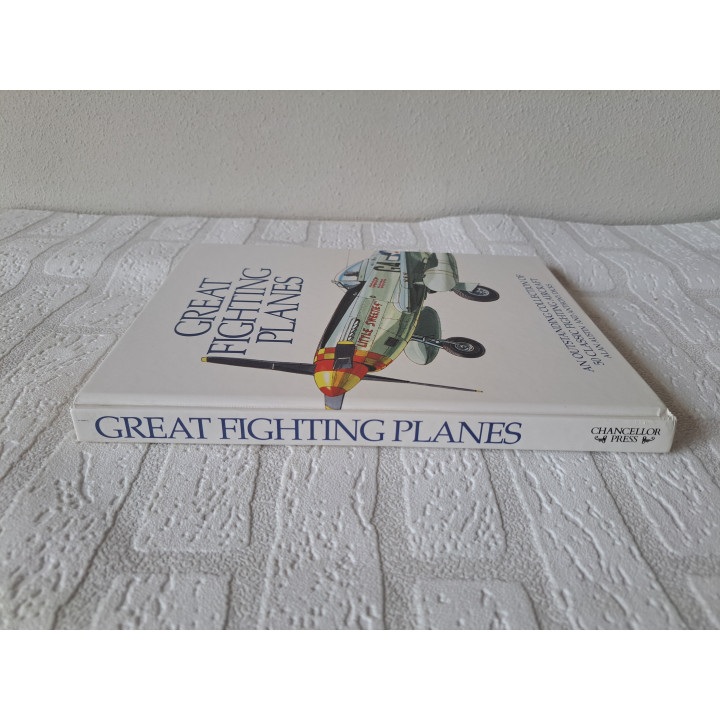 Boek met succesvolle gevechtsvliegtuigen 1851521526 - vliegtuigboeken
