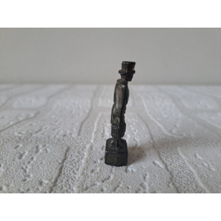 Waterdrager van brons Hummel Hamburg Mors 2x2x5cm - beeldjes