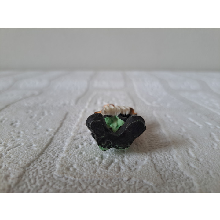 Beer van kunsthars met accordeon 2.5x2x5cm - beeldjes