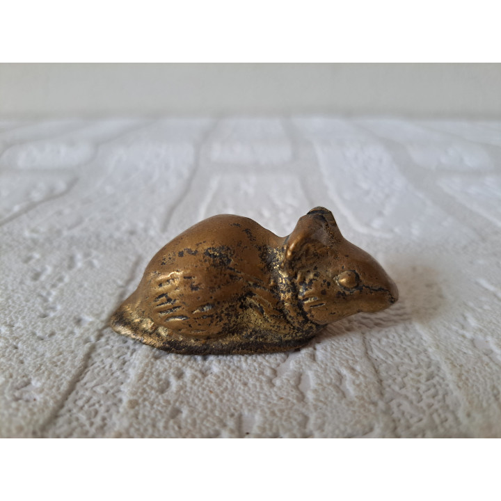 Liggend muis van brons 6x2.5x2.5cm (1) - dierfiguren