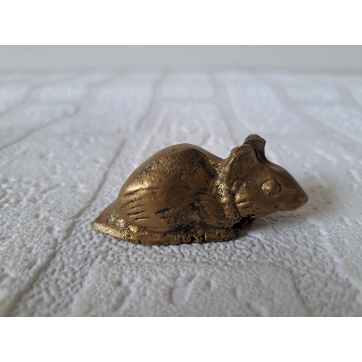 Liggend muis van brons 6x2.5x2.5cm (2) - dierfiguren