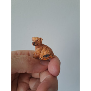 Leeuwenwelp van kunsthars 3.5x2.5x3cm