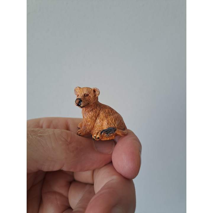 Leeuwenwelp van kunsthars 3.5x2.5x3cm