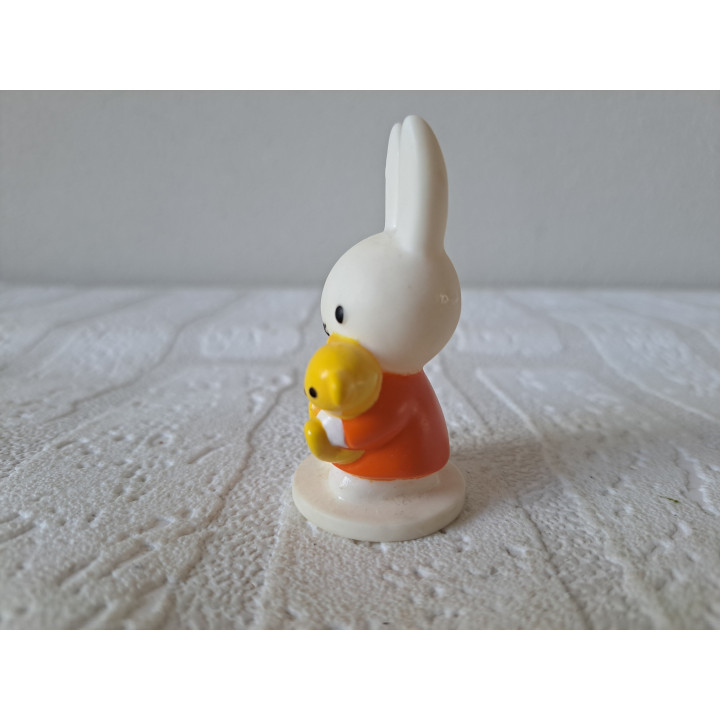 Nijntje van rubber met beer Mercis BV D3x7cm - nijntje