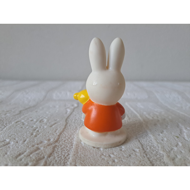 Nijntje van rubber met beer Mercis BV D3x7cm - nijntje