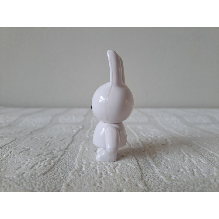 Nijntje van kunststof met beweegbaar hoofd Mercis 5x3x7.5cm - nijntje