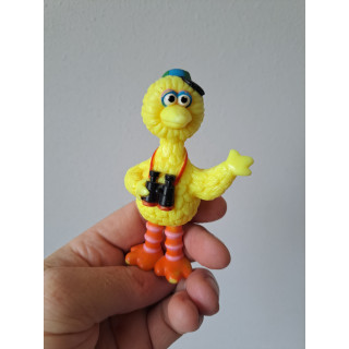 Pino van hard rubber met verrekijker Sesamstraat 7x4x10.5cm