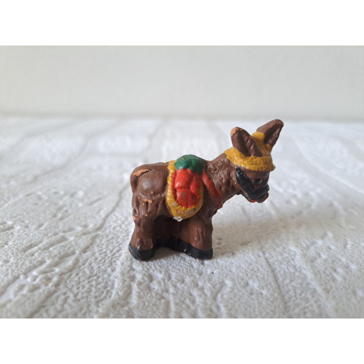 Ezel van keramiek met fruitmanden 4x2x4cm - dierfiguren